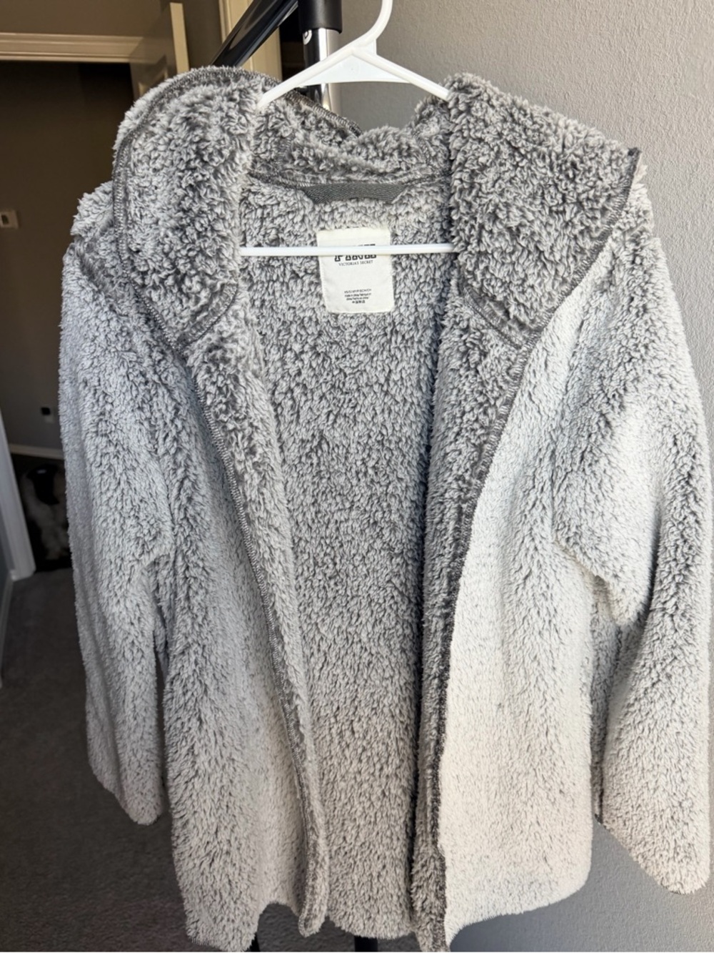 PINK Victoria's Secret Light Gray Sherpa Hooded Jacket